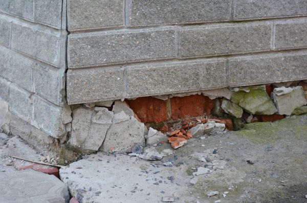 Foundation Settlement Repair in Nashville